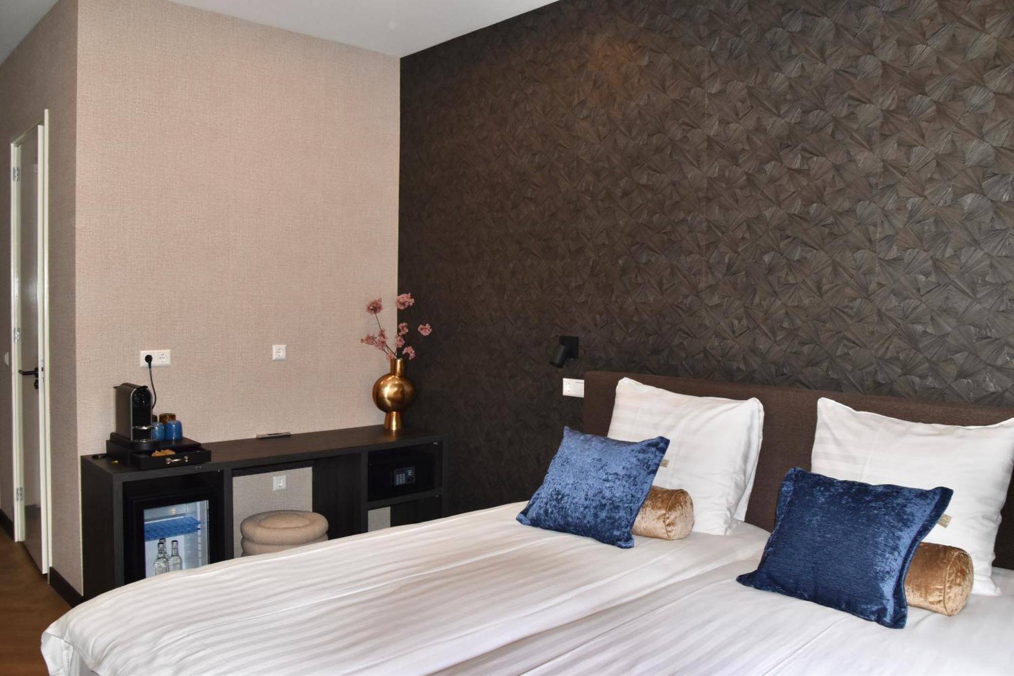 Hotel Twenty-Three Amsterdam Airport ﾎｰﾌﾄﾞﾛｰﾌﾟ エクステリア 写真