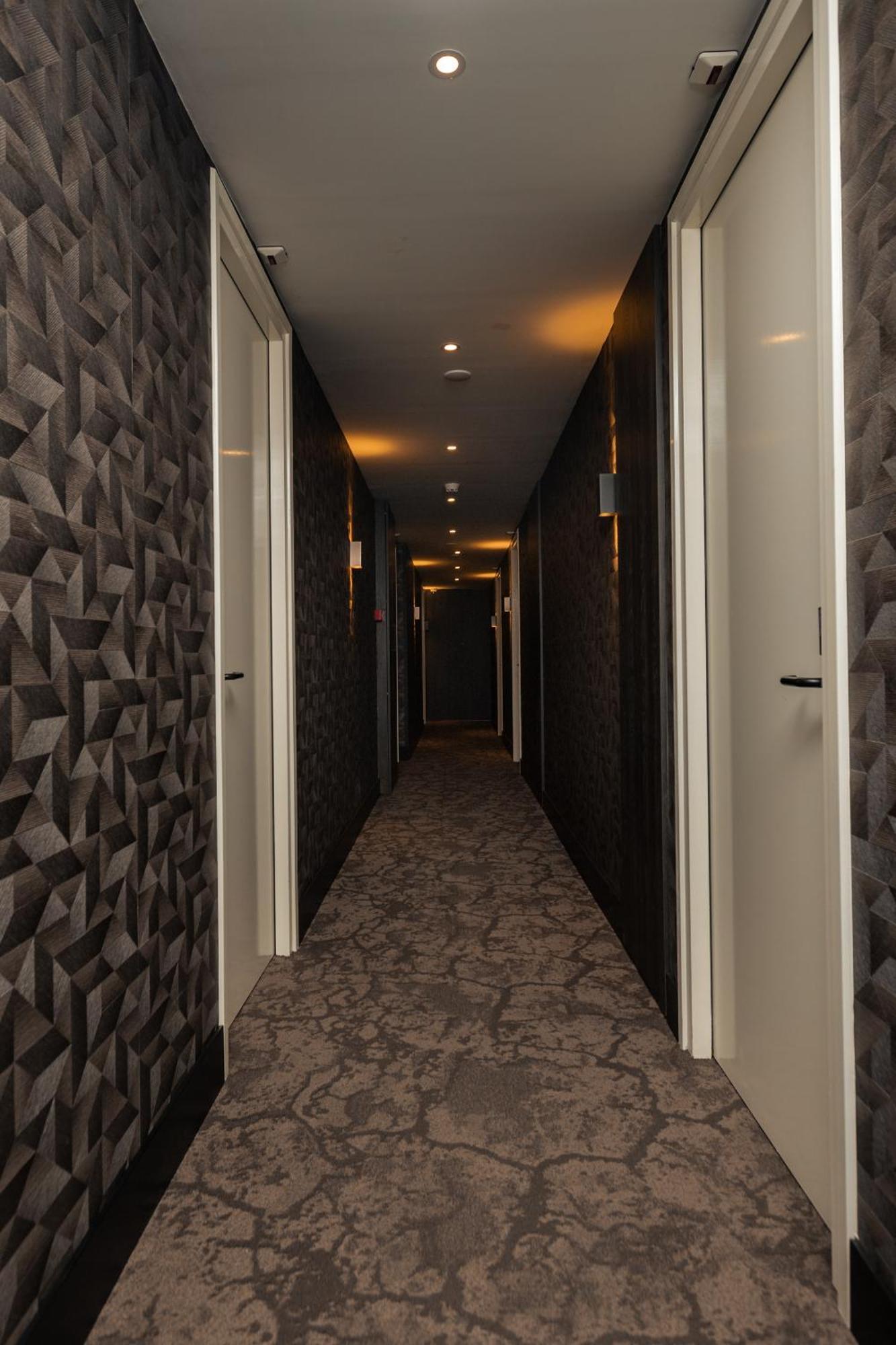 Hotel Twenty-Three Amsterdam Airport ﾎｰﾌﾄﾞﾛｰﾌﾟ エクステリア 写真