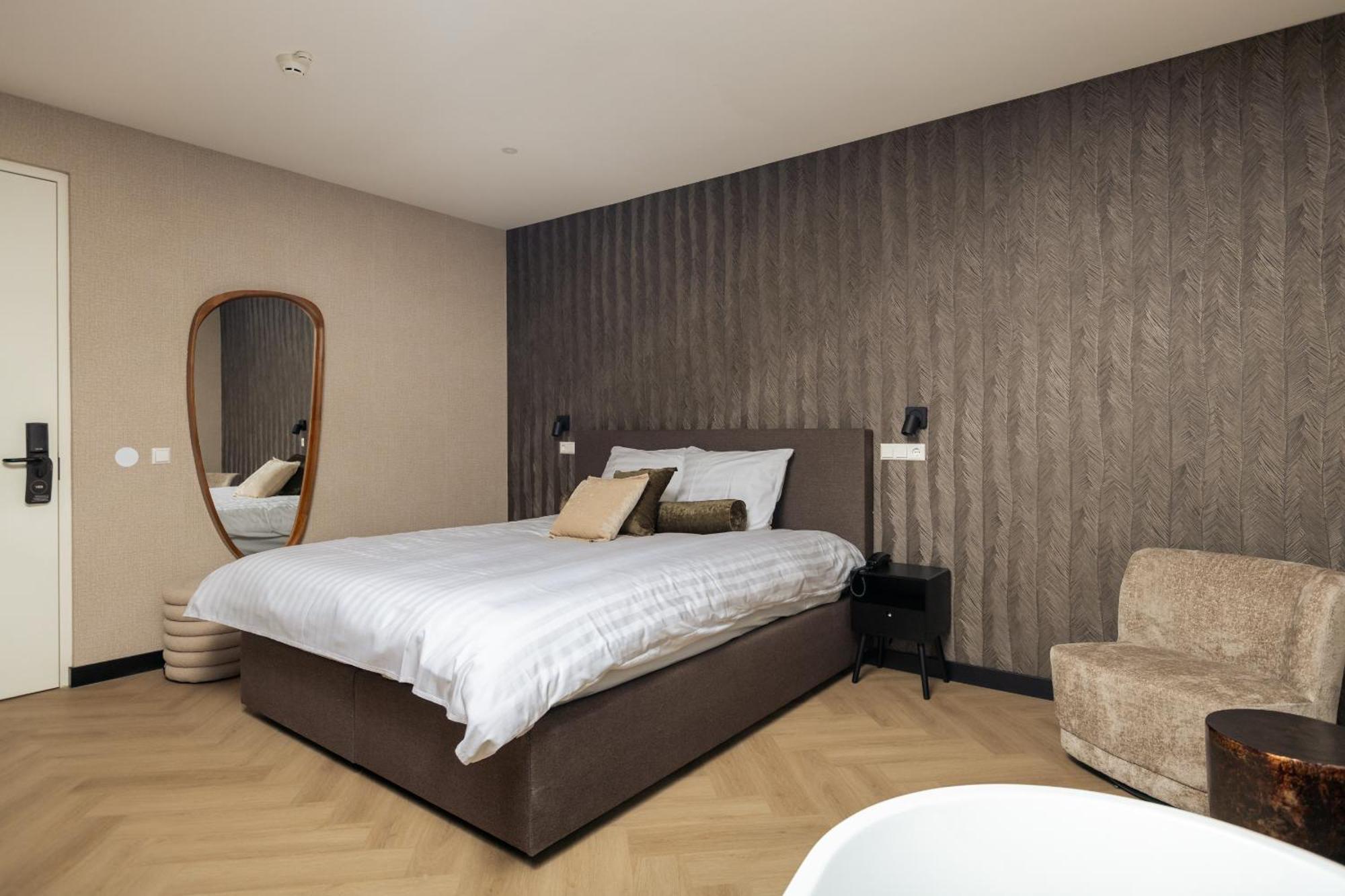 Hotel Twenty-Three Amsterdam Airport ﾎｰﾌﾄﾞﾛｰﾌﾟ エクステリア 写真