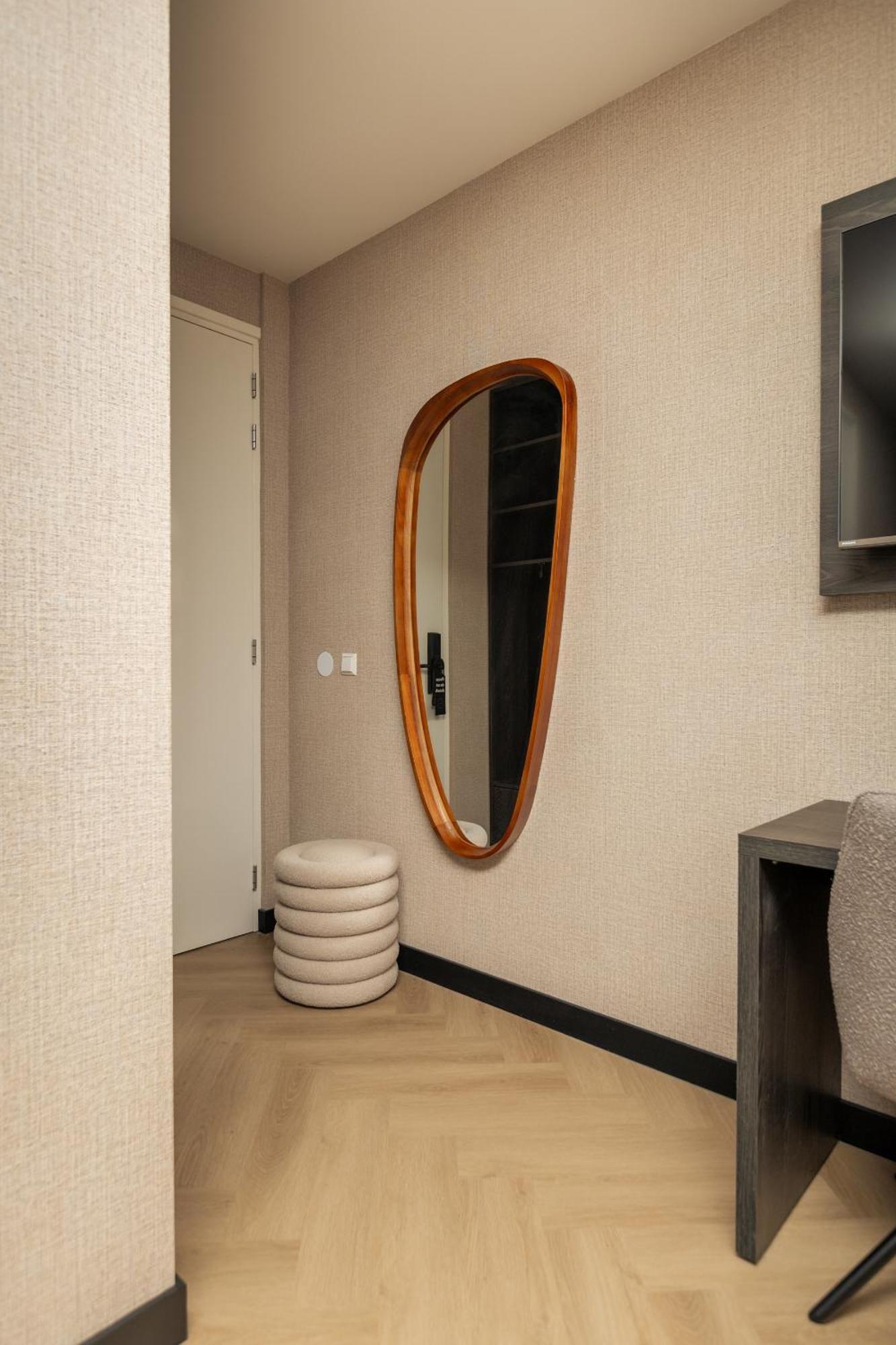 Hotel Twenty-Three Amsterdam Airport ﾎｰﾌﾄﾞﾛｰﾌﾟ 部屋 写真