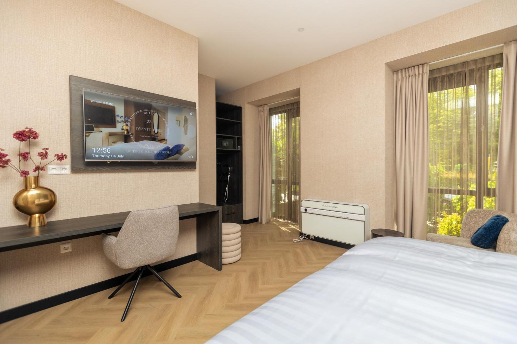 Hotel Twenty-Three Amsterdam Airport ﾎｰﾌﾄﾞﾛｰﾌﾟ エクステリア 写真