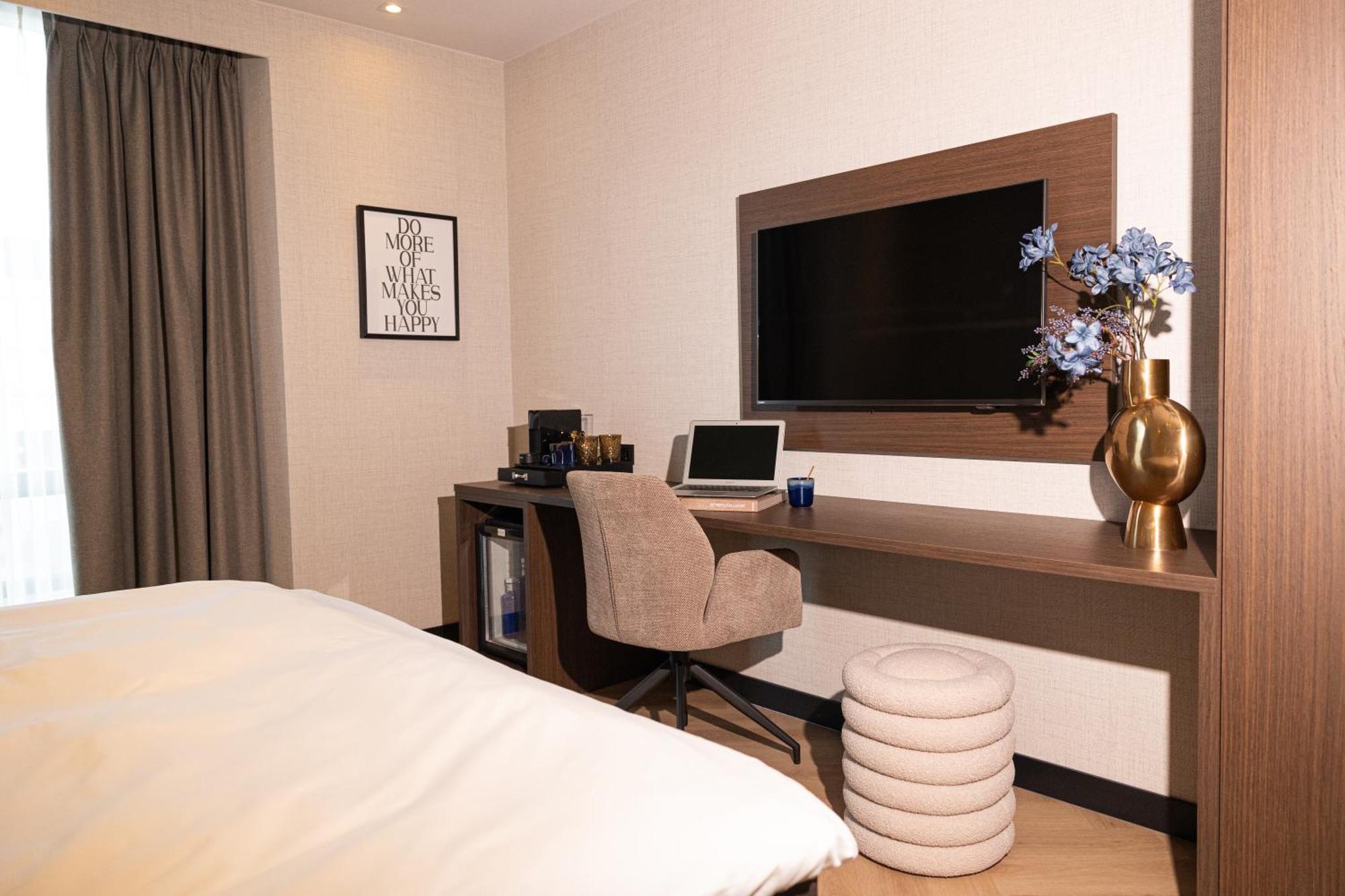 Hotel Twenty-Three Amsterdam Airport ﾎｰﾌﾄﾞﾛｰﾌﾟ エクステリア 写真